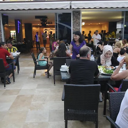 Comet De Luxe 4* Marmaris