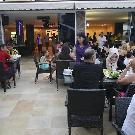 Comet De Luxe 4* Marmaris