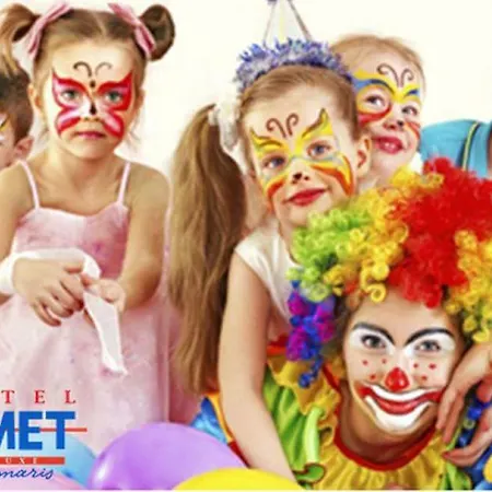 Comet De Luxe 4* Μαρμαρίς