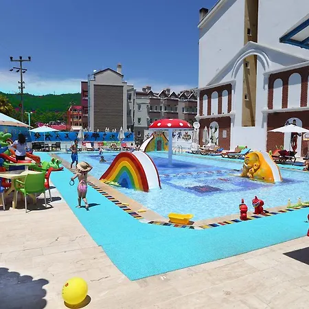 Comet De Luxe Marmaris