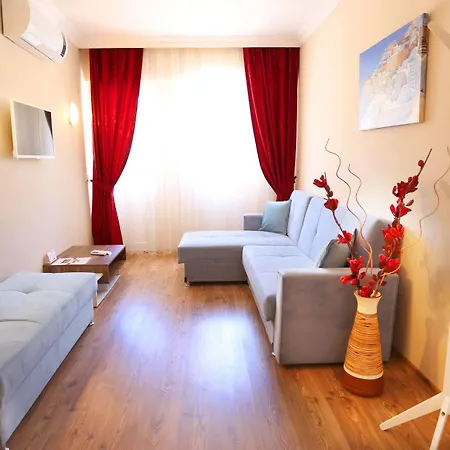 Comet De Luxe Marmaris