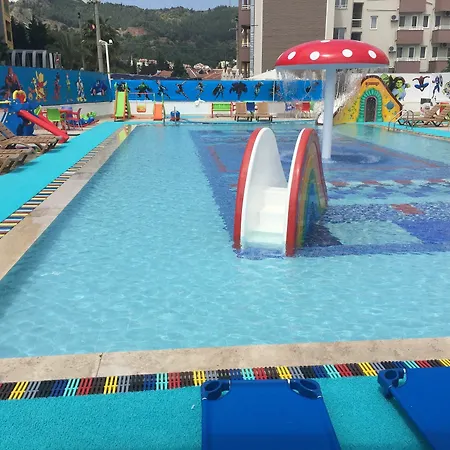 Szálloda Comet De Luxe 4*