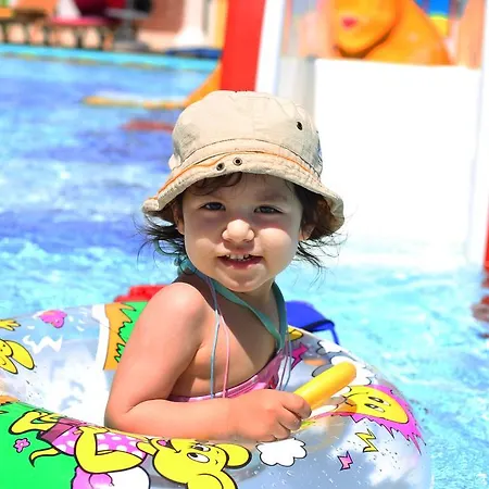 Comet De Luxe Marmaris