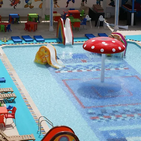Comet De Luxe Hotel